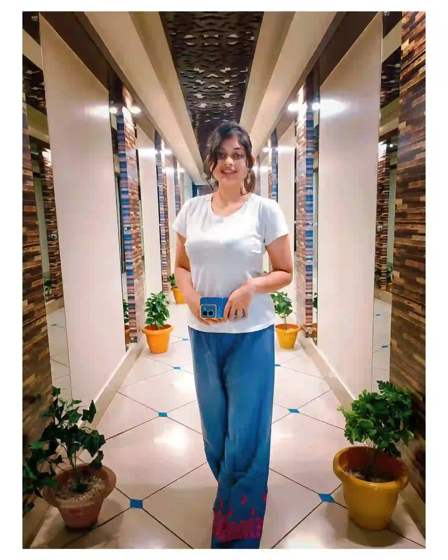 Delhi escort service